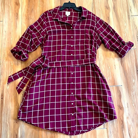 St. John's Bay Dresses & Skirts - 🌿St. John’s Bay Plaid Dress With Pockets🌿